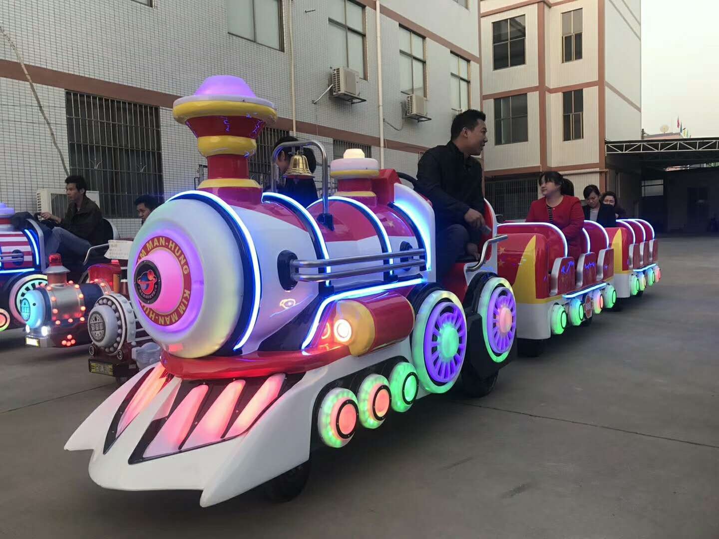 永春商场小火车